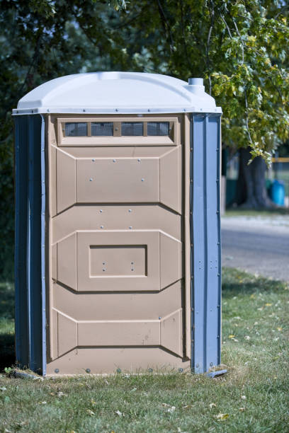 Best Portable bathroom rental  in Elk Mound, WI